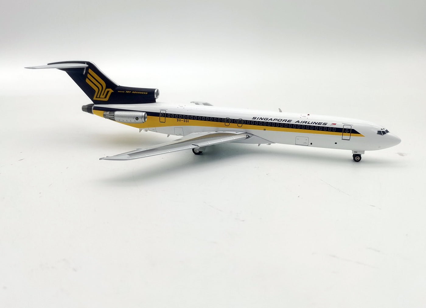 JFox JF - 727 - 2 - 003 1:200 Singapore Airlines Boeing 727 - 200