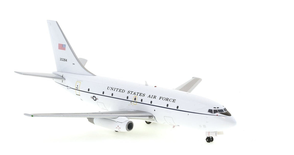 *Jfox JF - 737 - 2 - 005 1:200 USAF Boeing 737 - 200 T - 34A