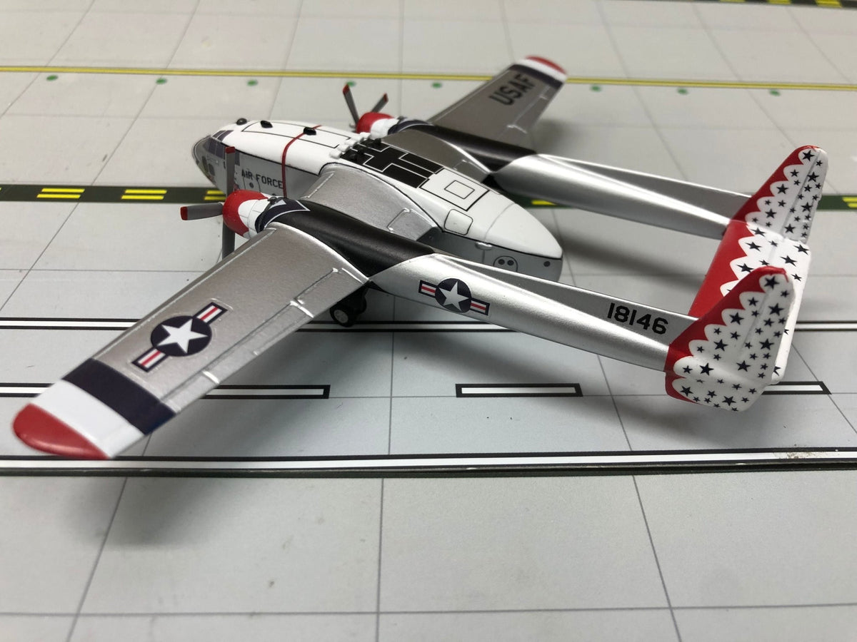 Sky Classics 1:200 Fairchild C - 119 USAF Thunderbirds