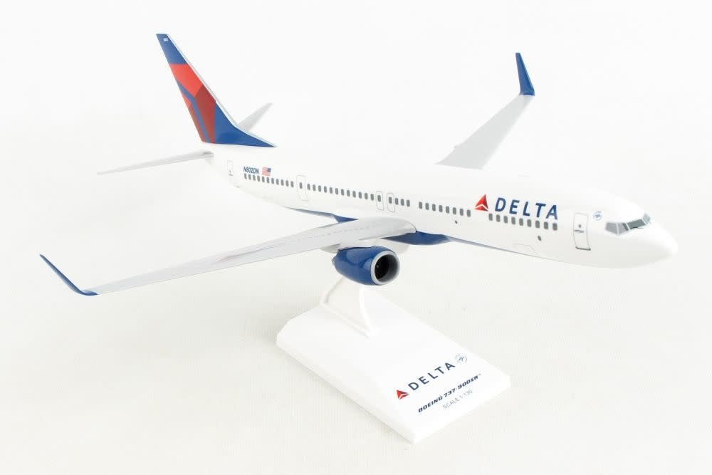 SkyMarks 1:130 Delta Boeing 737 - 900 SKR826
