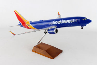 Skymarks Supreme SKR8268 1:100 Southwest Boeing 737 Max 8 N8706W