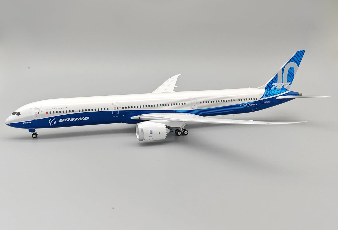 1:200 Scale Aircraft Models – MTS Aviation Models