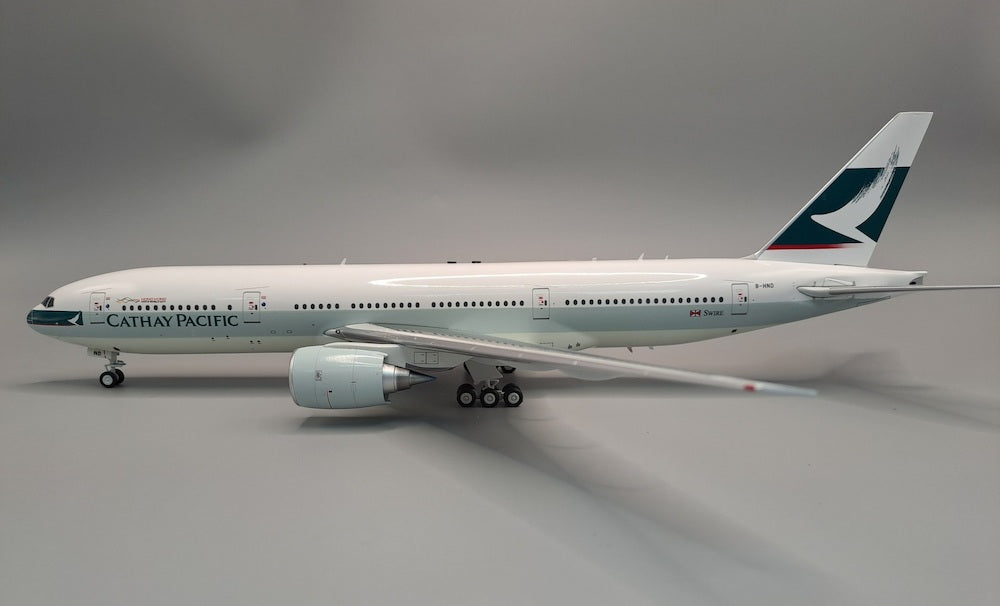 White Box Models WB-777-2-006 1:200 Cathay Pacific Airways Boeing 777-267 B-HND