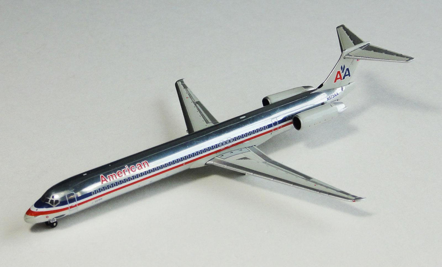 Gemini Jets GJAAL547 1:400 American Airlines MD-80