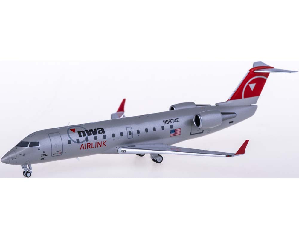 NG Models 44001 1:200 NWA Airlink (Mesaba) CRJ440 N8974C
