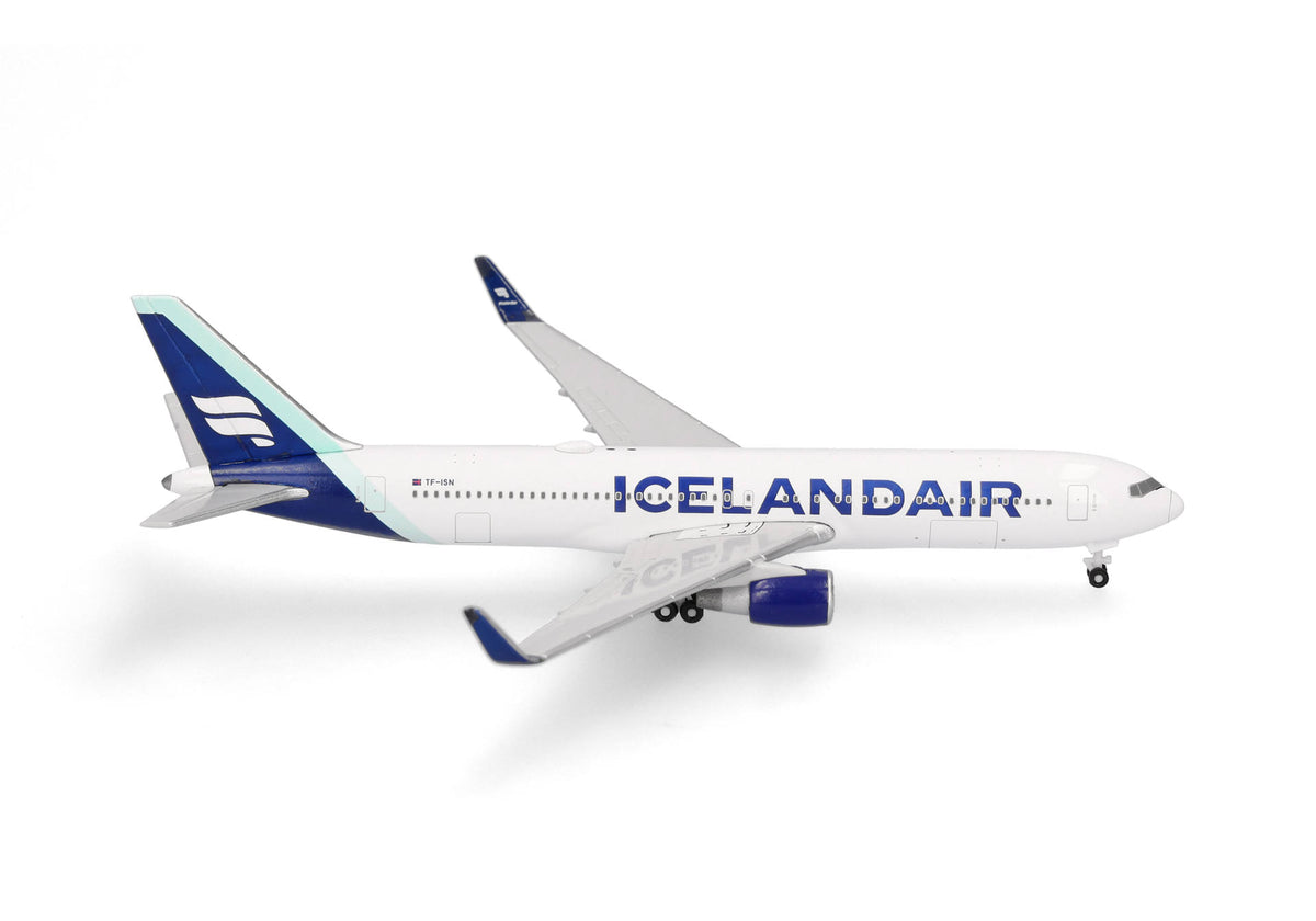 Herpa Wings 1:500 Icelandair Boeing 767-300 Boreal Blue diecast model airplane