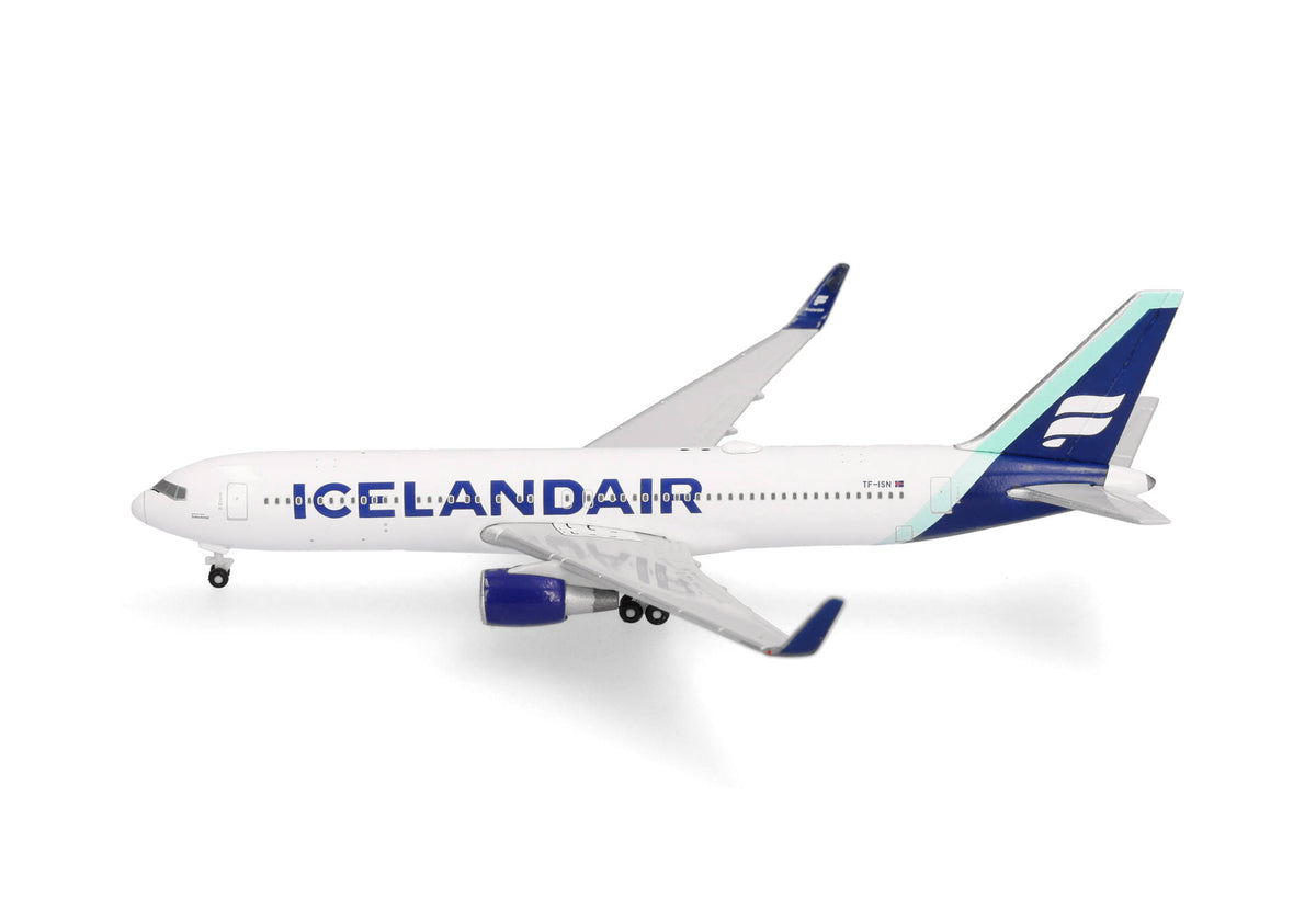 Herpa Wings 1:500 Icelandair Boeing 767-300 Boreal Blue diecast model airplane