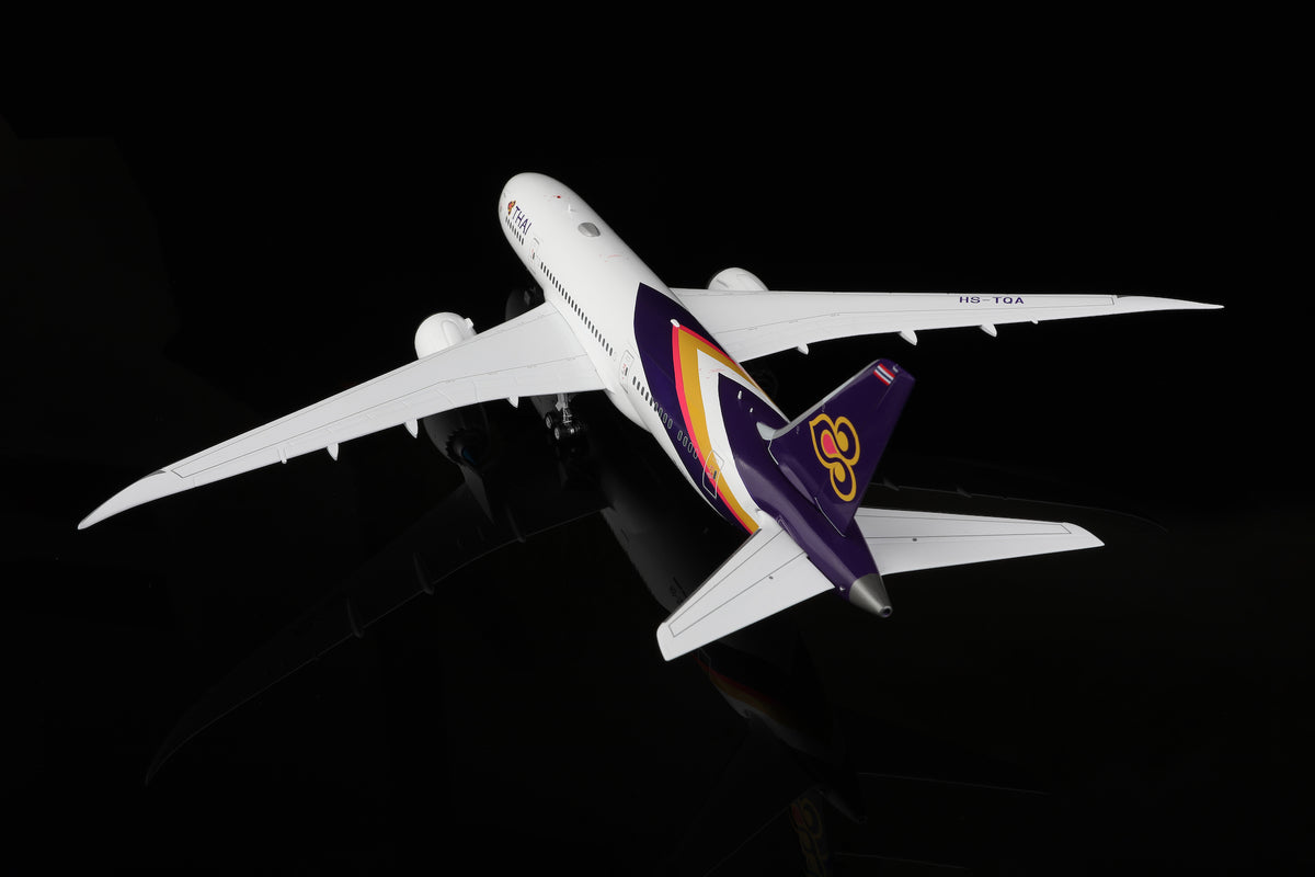 SQ Wings L2030 1:200 Thai Airways Boeing 787-8 HS-TQA diecast model airplane