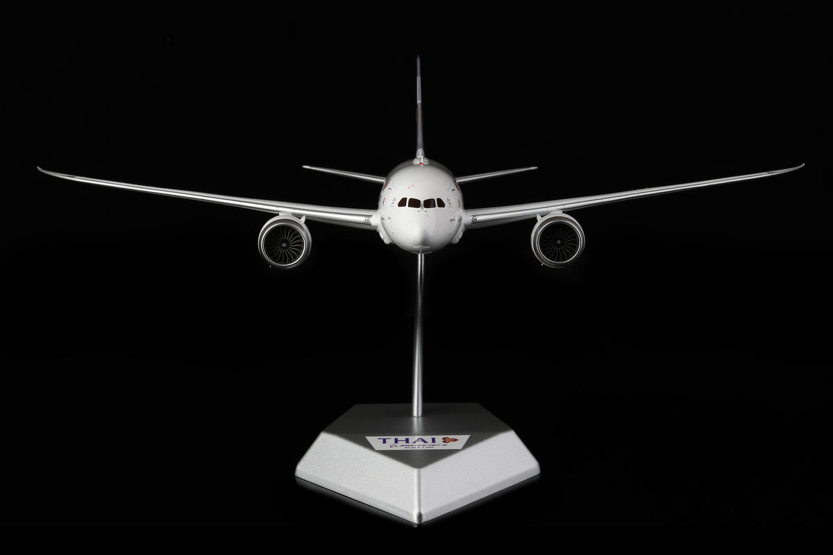 SQ Wings L2030 1:200 Thai Airways Boeing 787-8 HS-TQA diecast model airplane