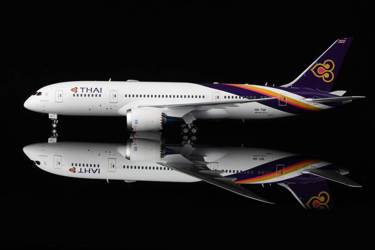 SQ Wings L2031 1:200 Thai Airways Boeing 787-8 HS-TQF diecast model airplane