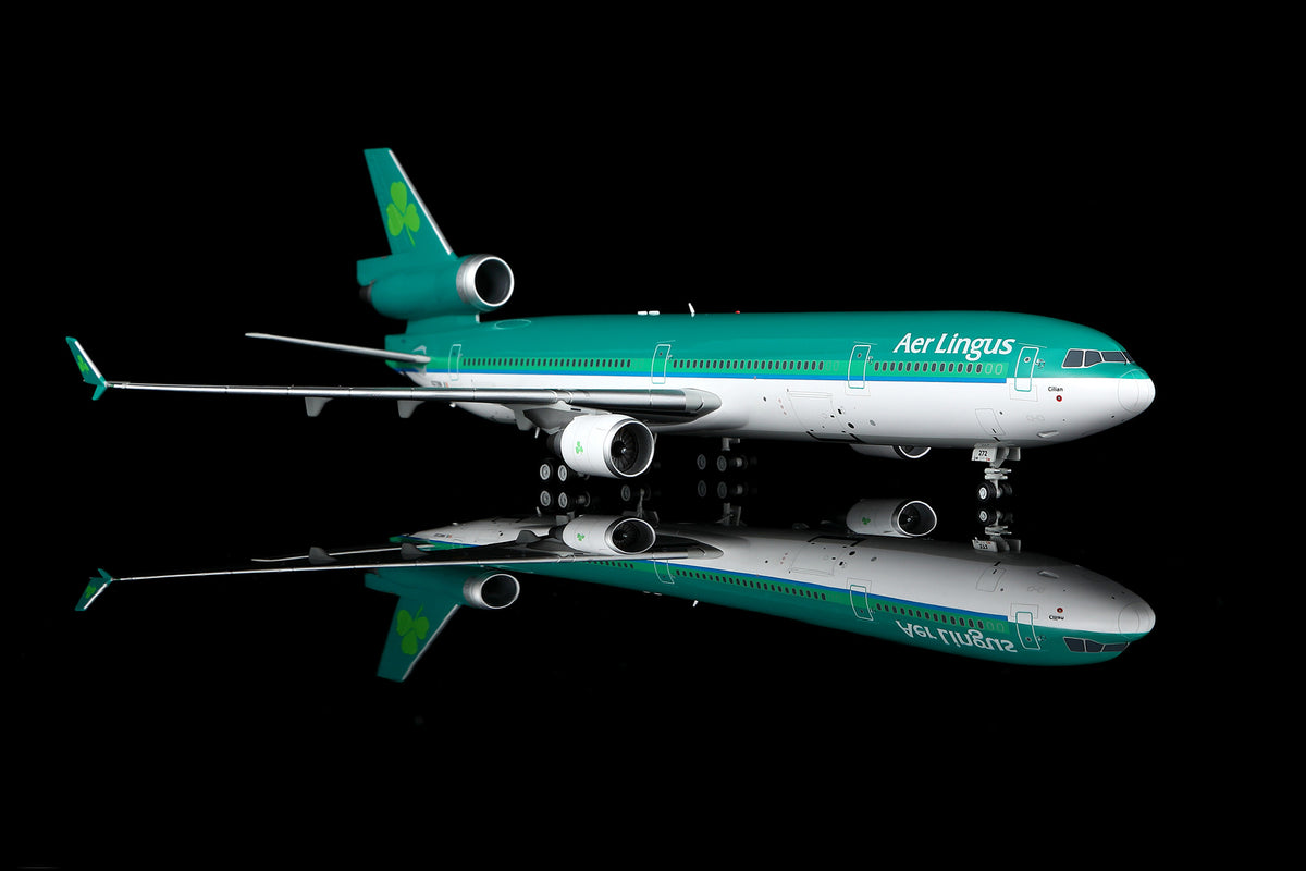 SQ Wings L2127FD 1:200 Aer Lingus MD-11 N272WA "Flaps Down" diecast model airplane