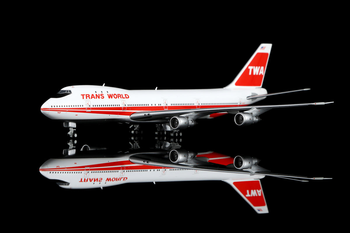 HX Models B551704PF 1:400 Trans World Airlines B747-100 Flaps Down N93107