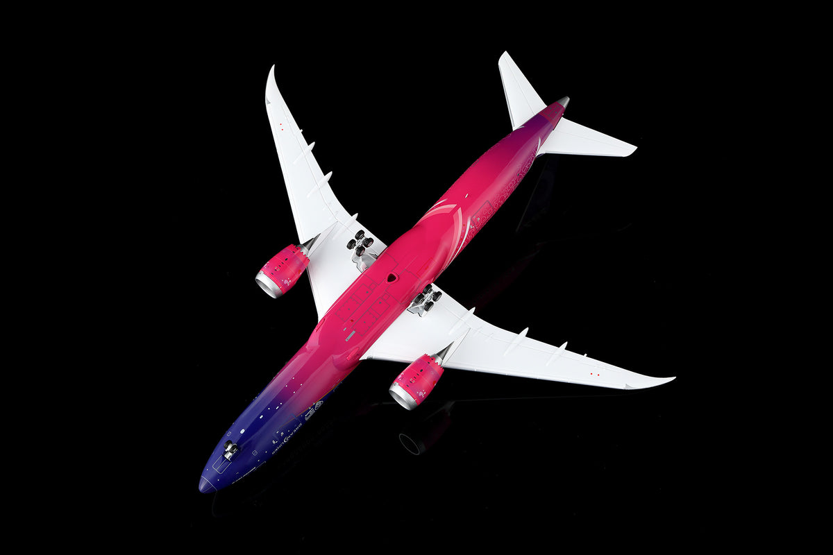 SQ Wings L2128 1:200 Boeing Company Boeing 787-9 N1015B "Dreams Take Flight" diecast model airplane