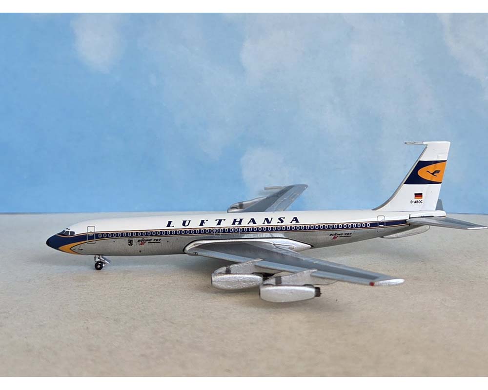 Aero Classics AC411523 1:400 Lufthansa - d/c B.707-430 D-ABOC