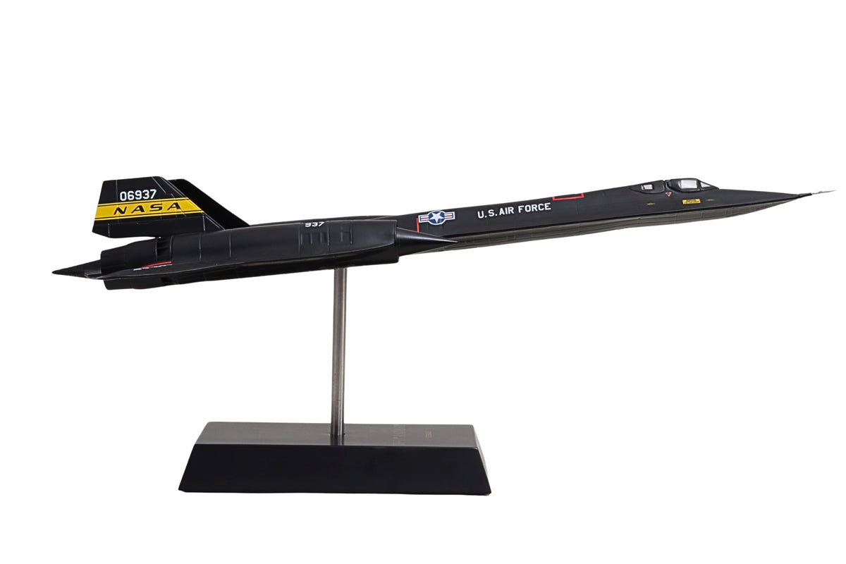 Executive Series Models 1:72 NASA SR-71 Blackbird resin model