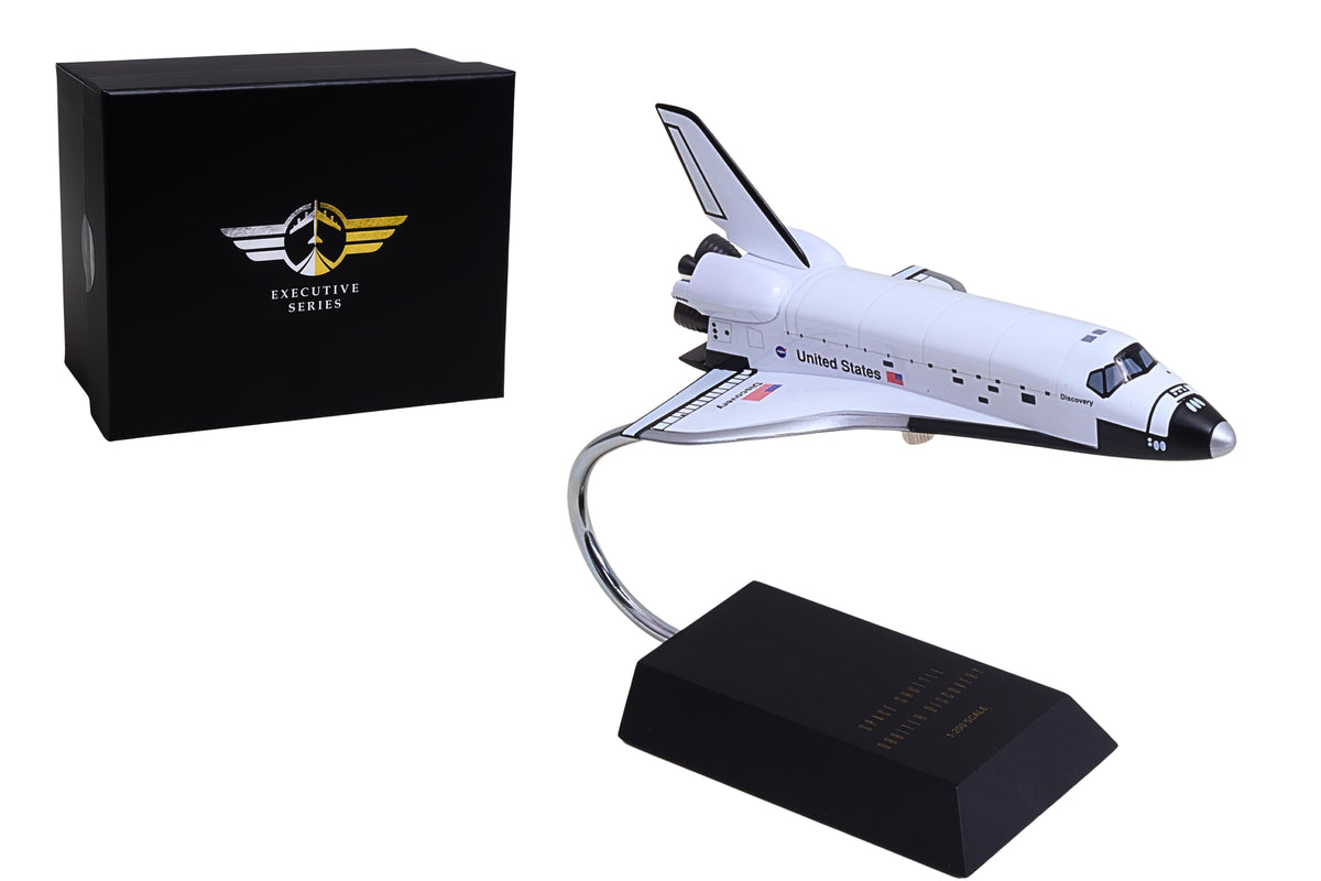 Executive Series Models 1:200 NASA Space Shuttle Orbiter Discovery resin model