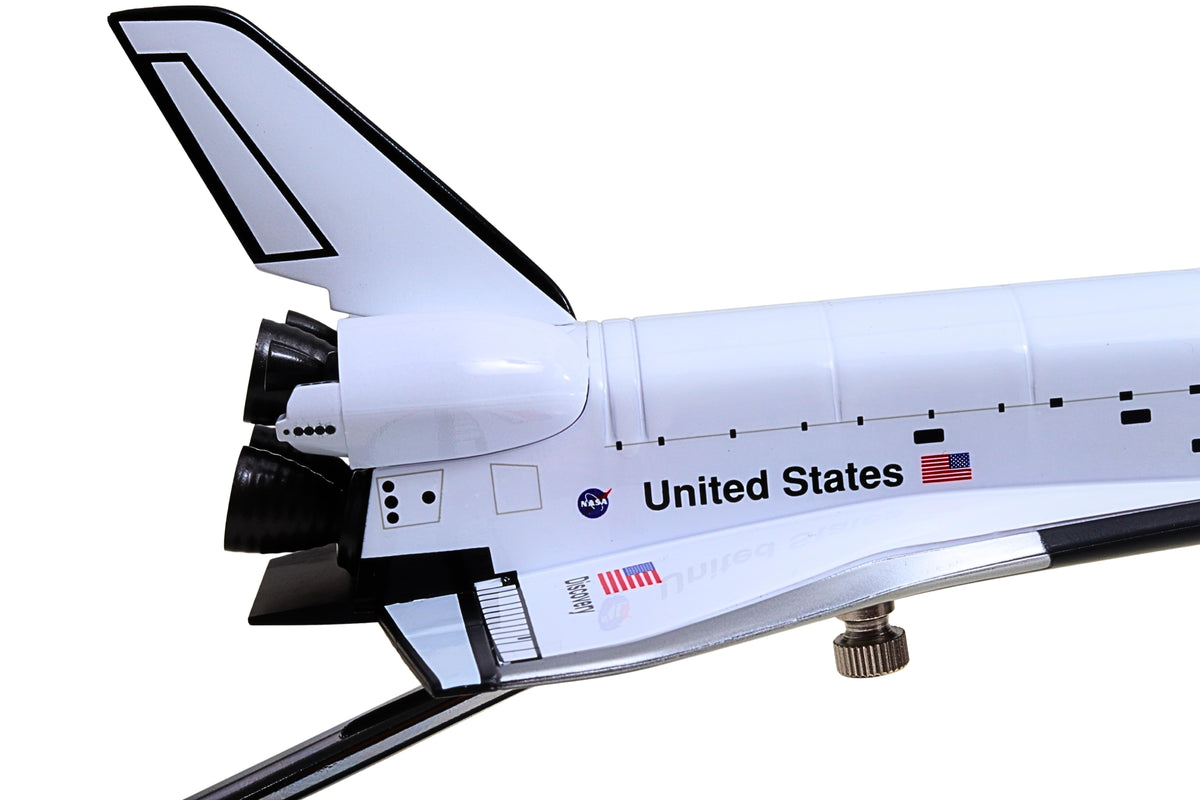 Executive Series Models 1:200 NASA Space Shuttle Orbiter Discovery resin model