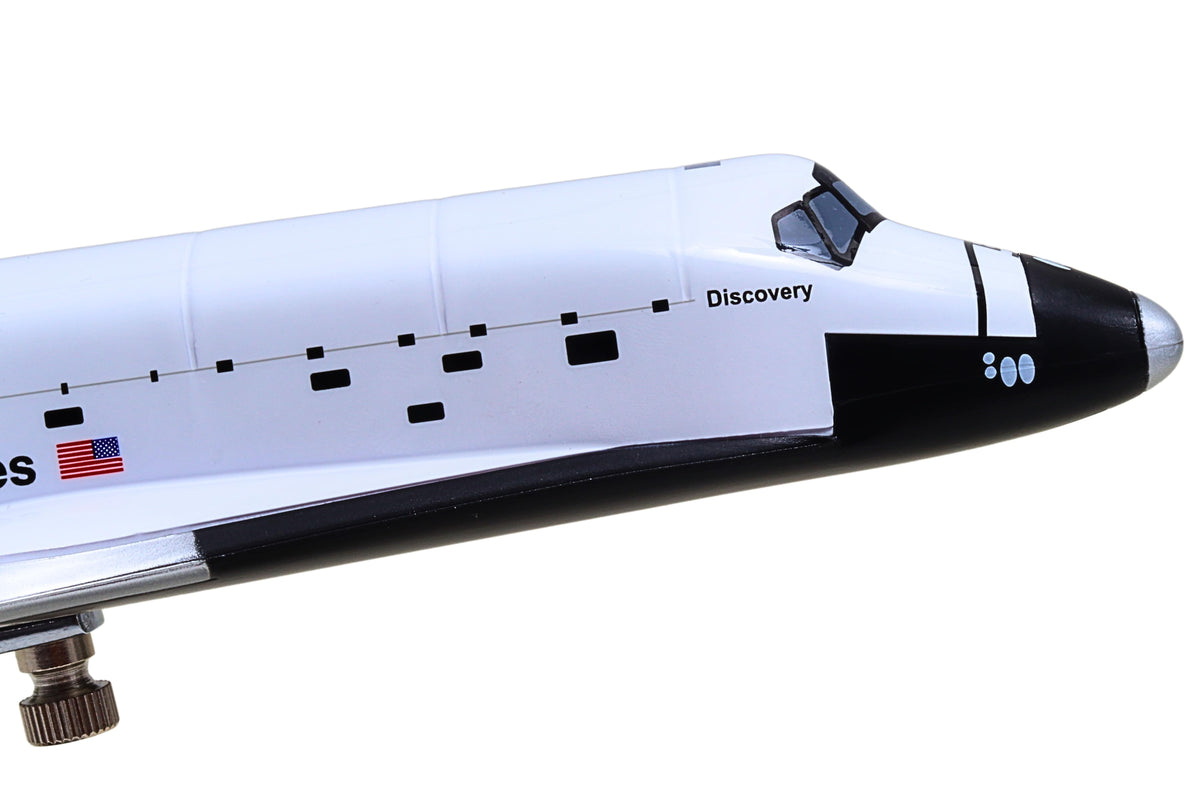 Executive Series Models 1:200 NASA Space Shuttle Orbiter Discovery resin model