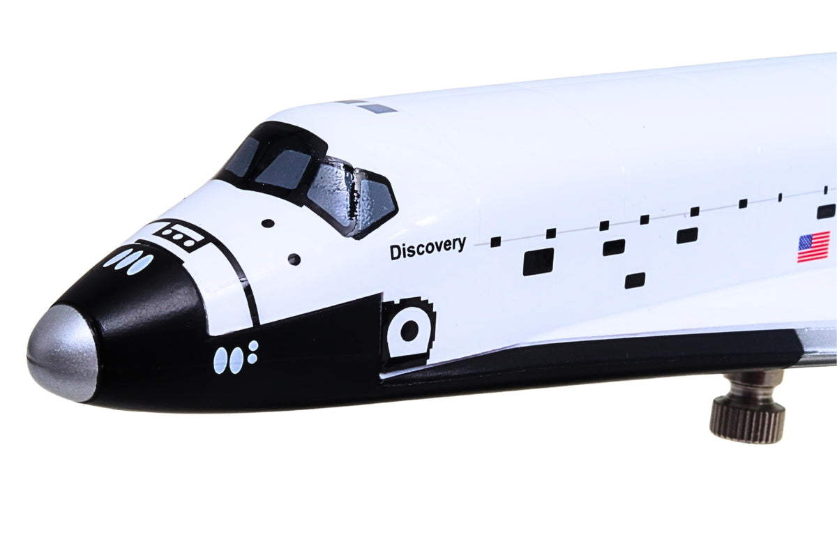 Executive Series Models 1:200 NASA Space Shuttle Orbiter Discovery resin model