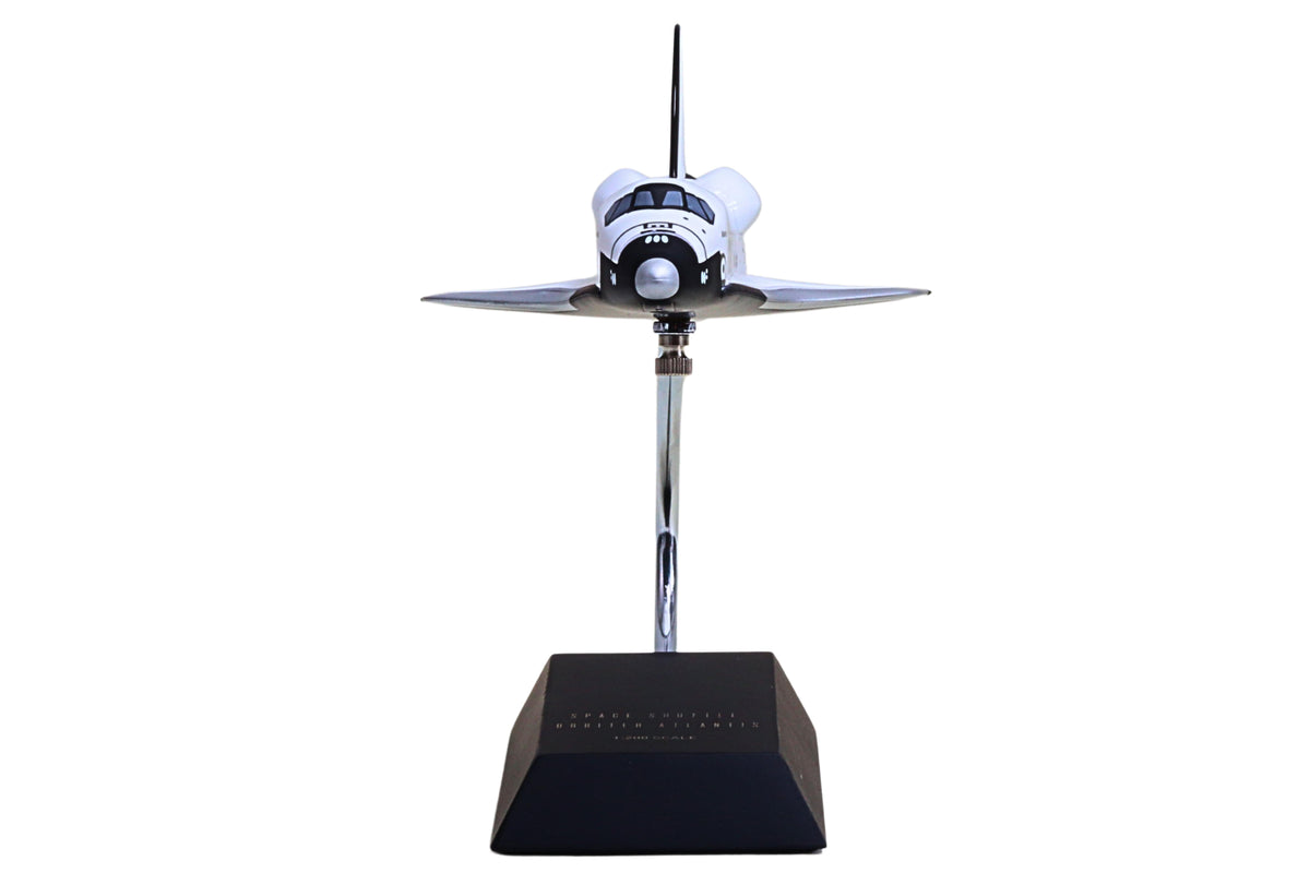Executive Series Models 1:200 NASA Space Shuttle Orbiter Atlantis resin model