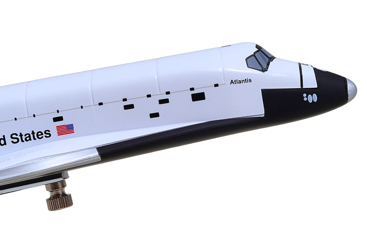 Executive Series Models 1:200 NASA Space Shuttle Orbiter Atlantis resin model