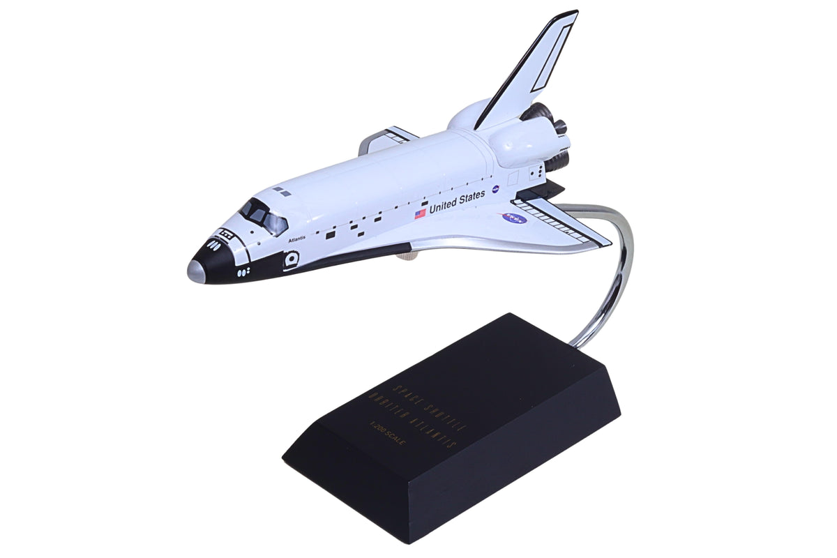 Executive Series Models 1:200 NASA Space Shuttle Orbiter Atlantis resin model