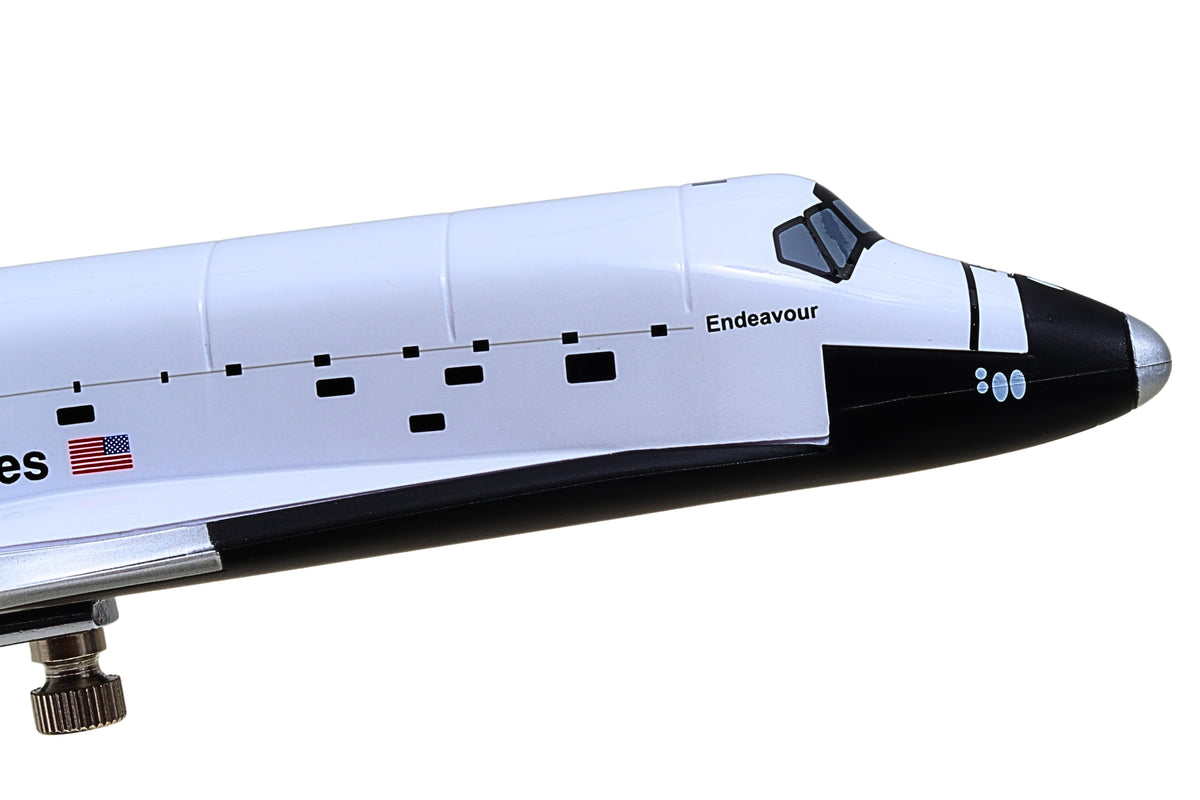 Executive Series Models 1:200 NASA Space Shuttle Orbiter Endeavour resin model