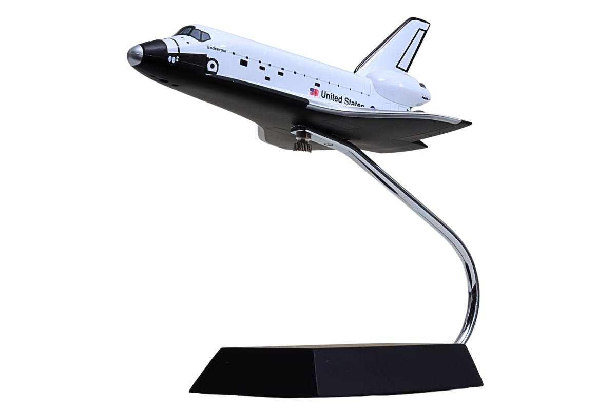 Executive Series Models 1:200 NASA Space Shuttle Orbiter Endeavour resin model