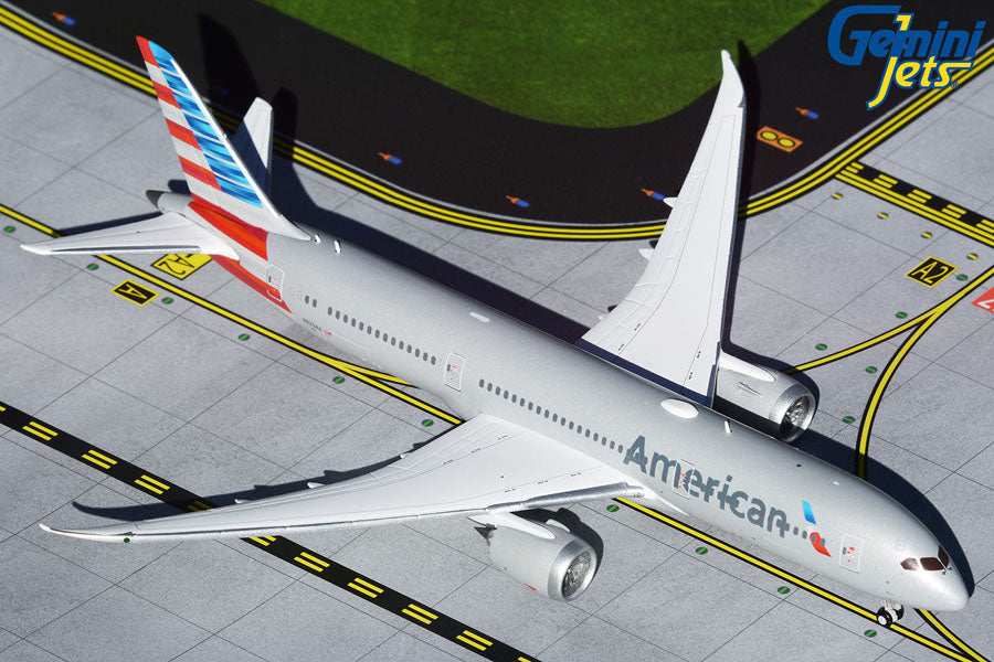 Gemini Jets GJAAL1868 1:400 American Airlines Boeing 787-9 N825AA