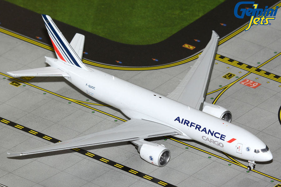 Gemini Jets GJAFR2159 1:400 Air France Cargo B777-200LRF F-GUOC