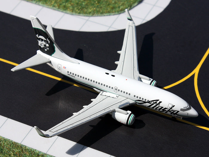 Gemini Jets GJASA1402 1:400 Alaska Airlines Boeing 737-700 N612AS
