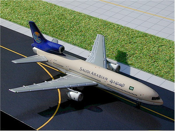 Gemini Jets GJSVA166 1:400 Saudi Arabian Airways Lockheed L1011 HZ-AHO