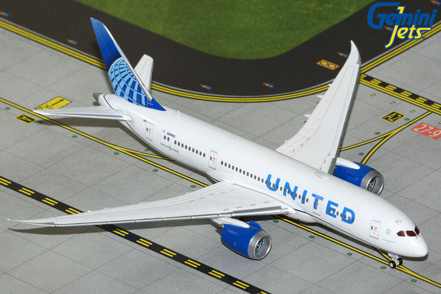 Gemini Jets GJUAL2329 1:400 United Airlines 787-8 Boeing Dreamliner