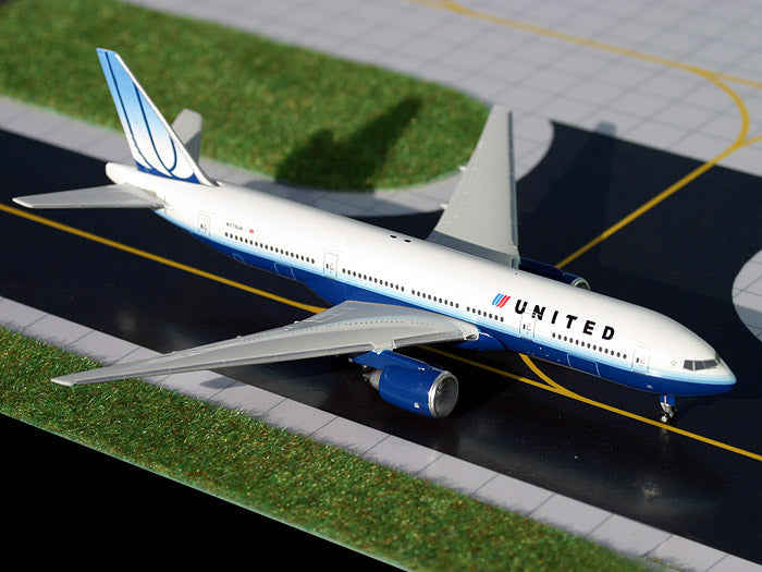 Gemini Jets GJUAL659 1:400 United Airlines Boeing 777-200 N769UA