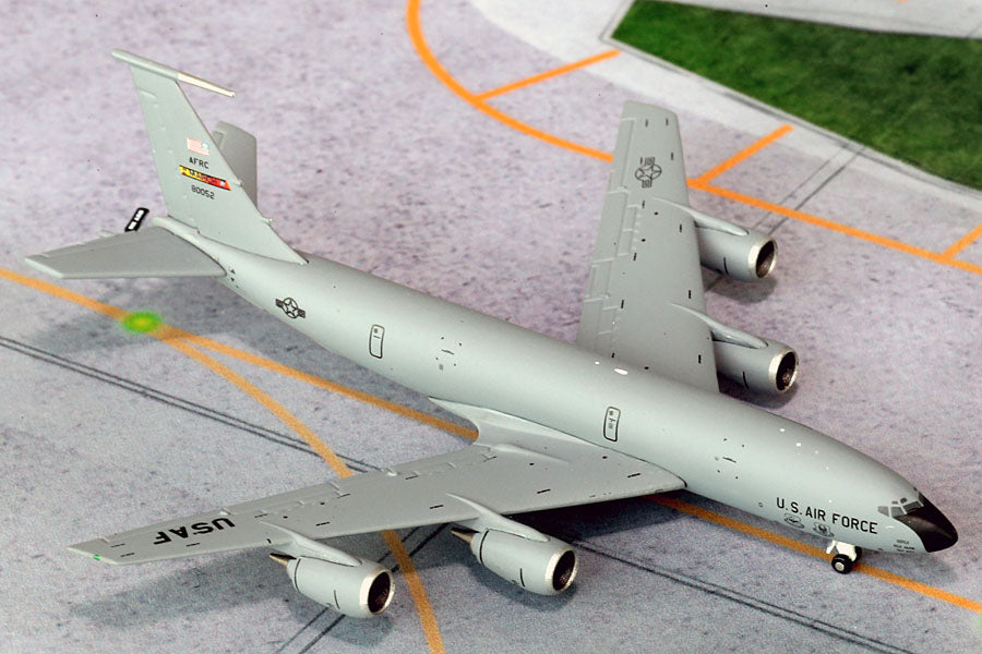 Gemini Jets GMUSA062 1:400 USAF KC-135R March AFB
