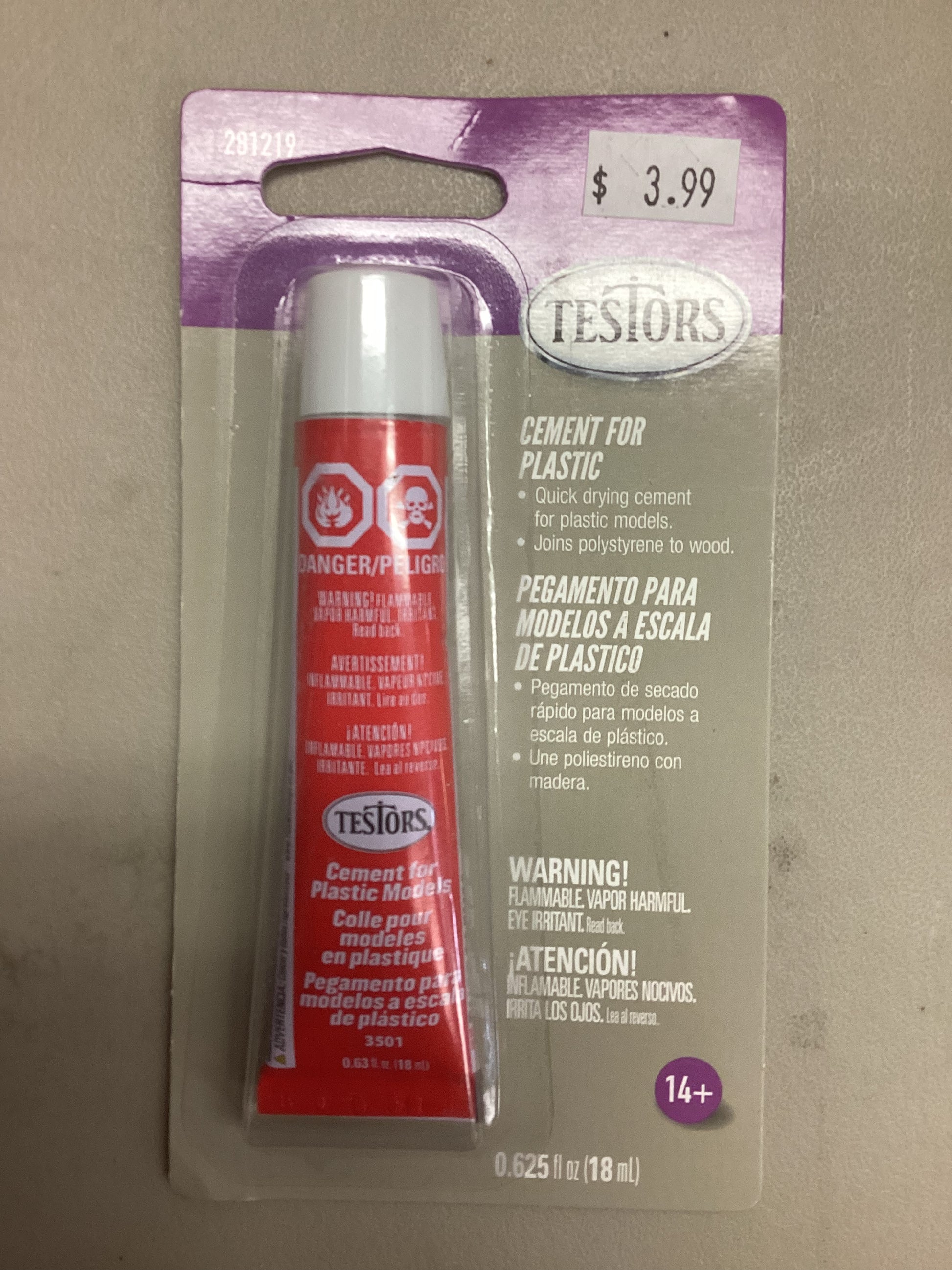 Testors Classic Cement Carded 281219