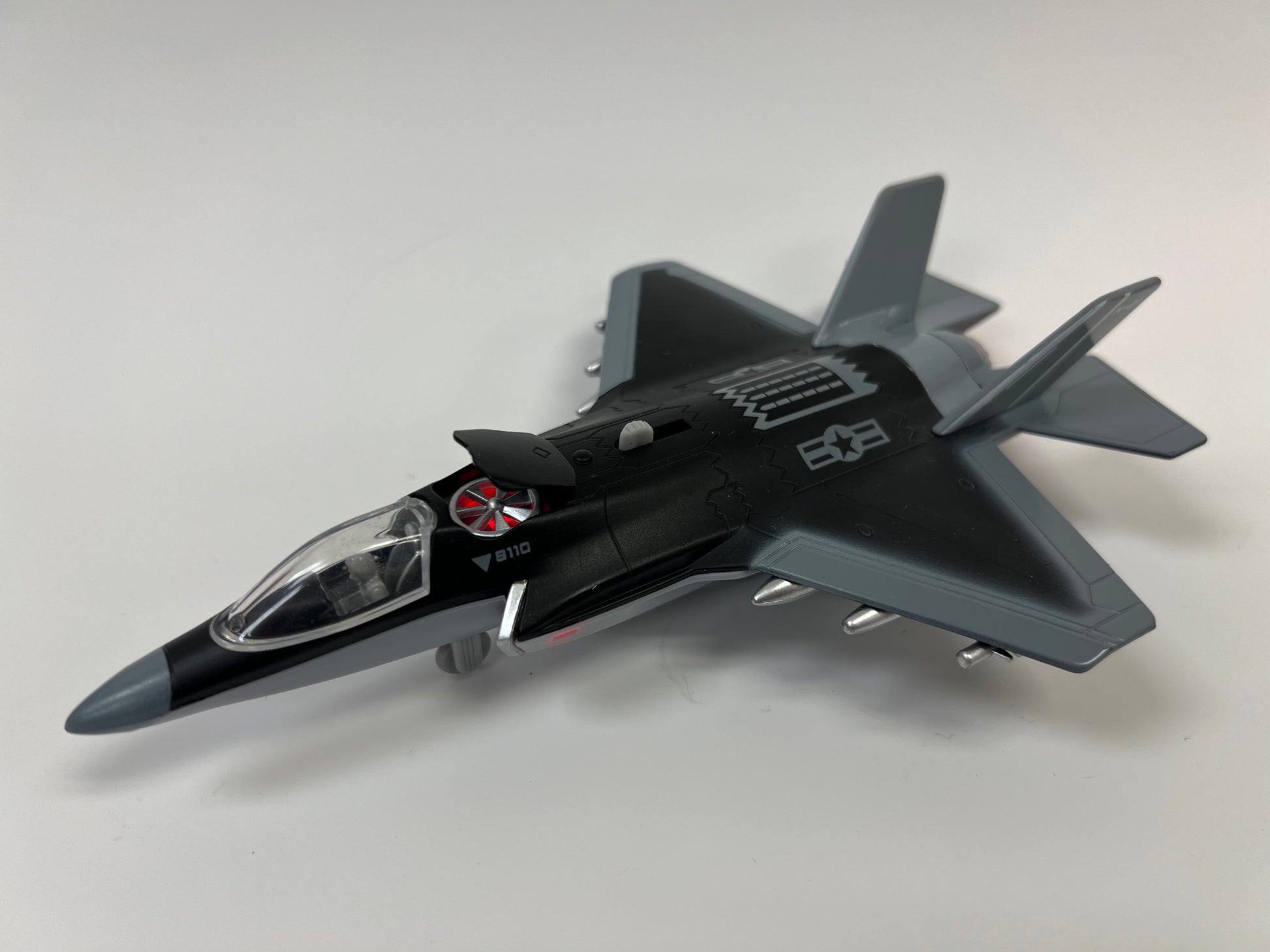 Diecast Pull - Back Toy F - 35 Lightning II W/Sound