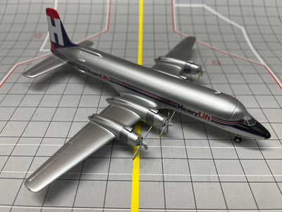 Sky Classics 1:200 Canadair CL - 44 - 0 "Heavylift"