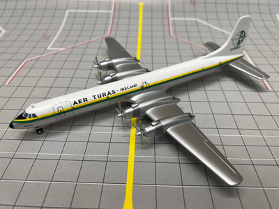 Sky Classics 1:200 Canadair CL - 44J "Aer Turas"