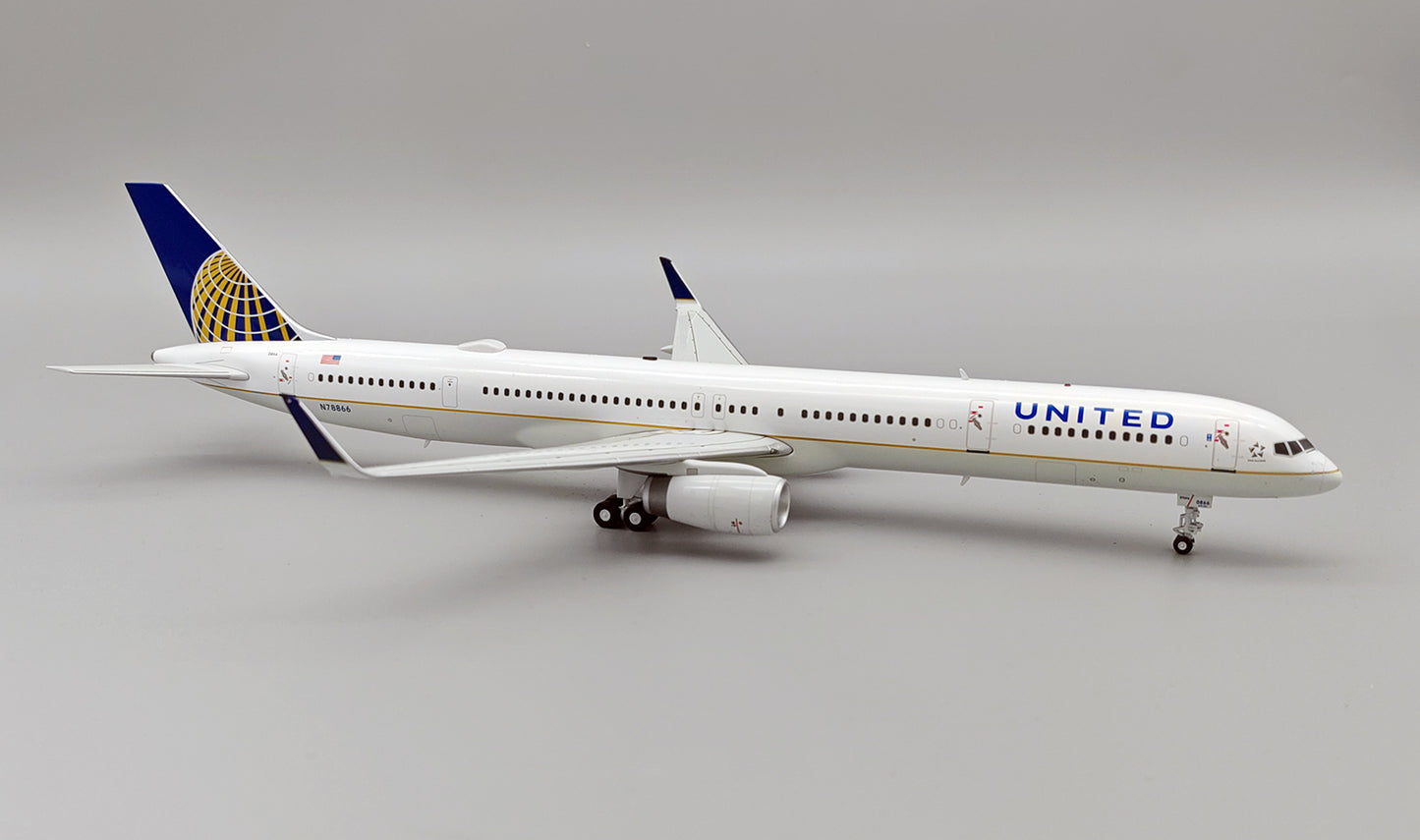 Pre-Order InFlight200 IF753UA1123 United Airlines Boeing 757-33N N78866