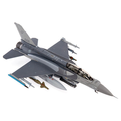 JC Wings Military JCW-72-F16-019 1:72 F-16D Republic of Singapore Air Force, 145th Fighter Squadron, 2015