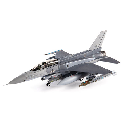 JC Wings Military JCW-72-F16-019 1:72 F-16D Republic of Singapore Air Force, 145th Fighter Squadron, 2015