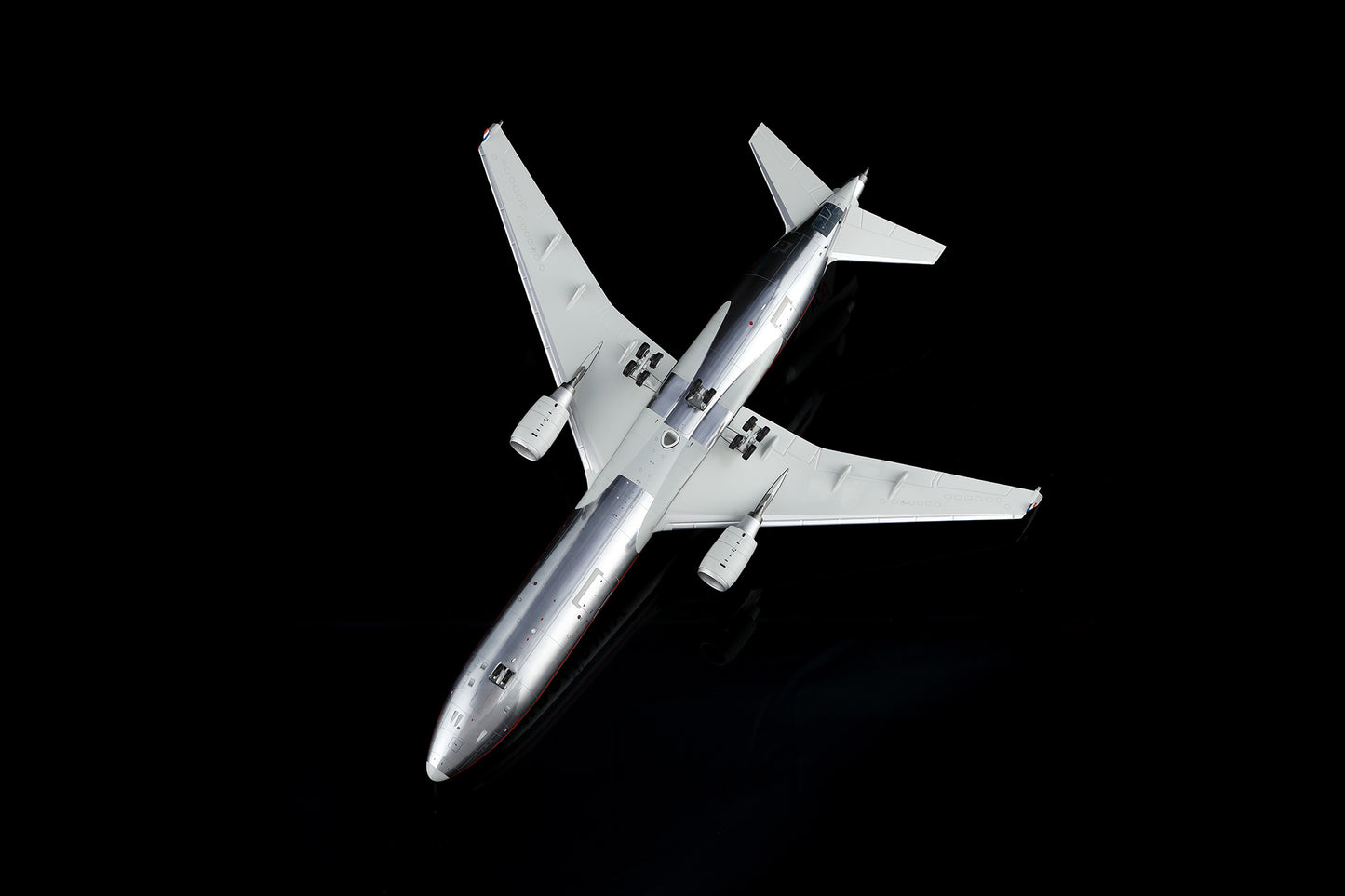 SQ Wings L2228FD