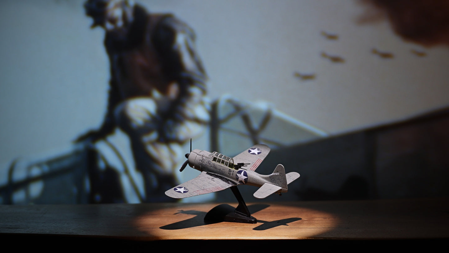 Movie Stub MV1002 1:87 SBD Dauntless Midway