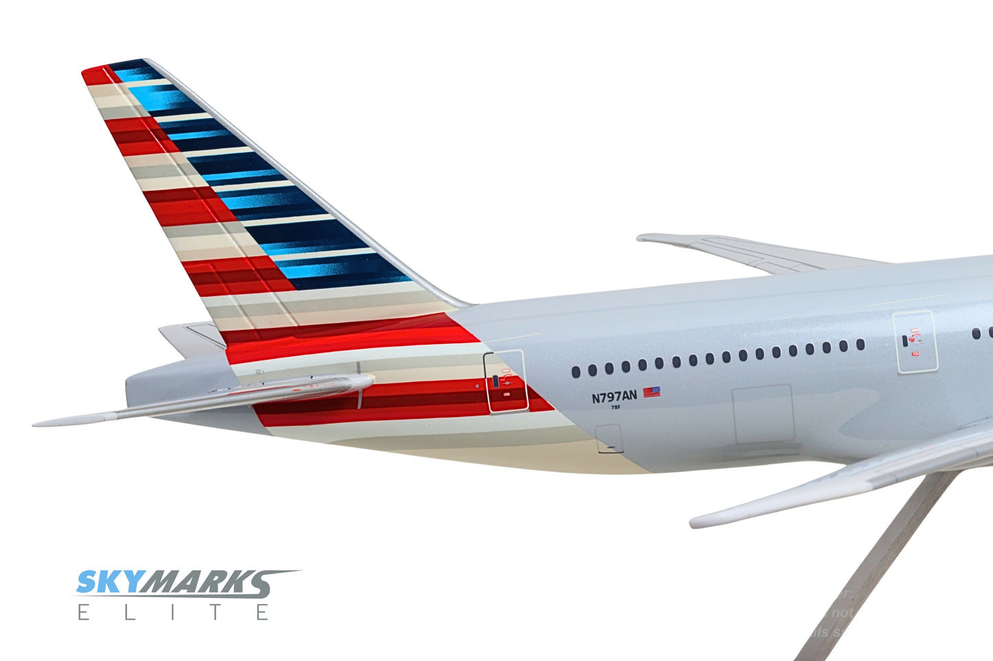 SkyMarks Elite SKG47100 1:100 American Airlines 777-200 N797AN