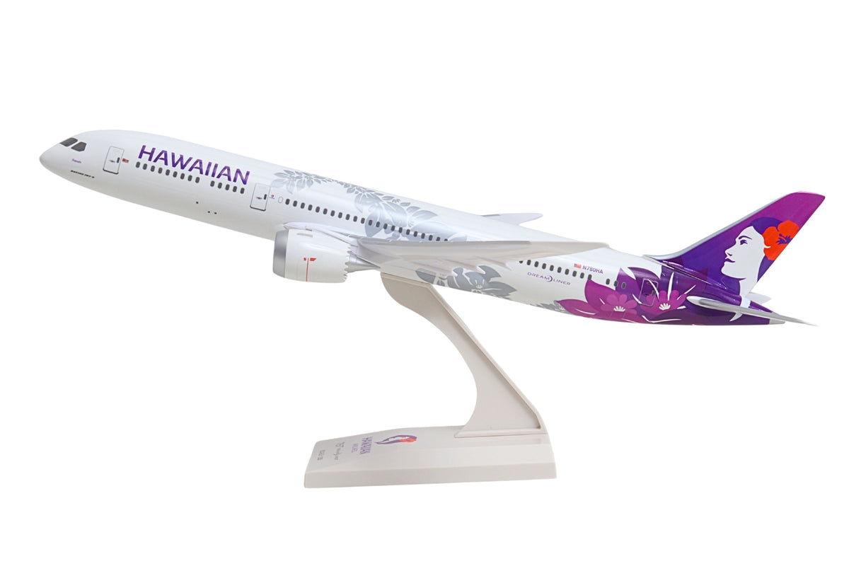 Pre-Order SkyMarks SKR1109 1:200 Boeing 787-9 Hawaiian Airlines N780HA