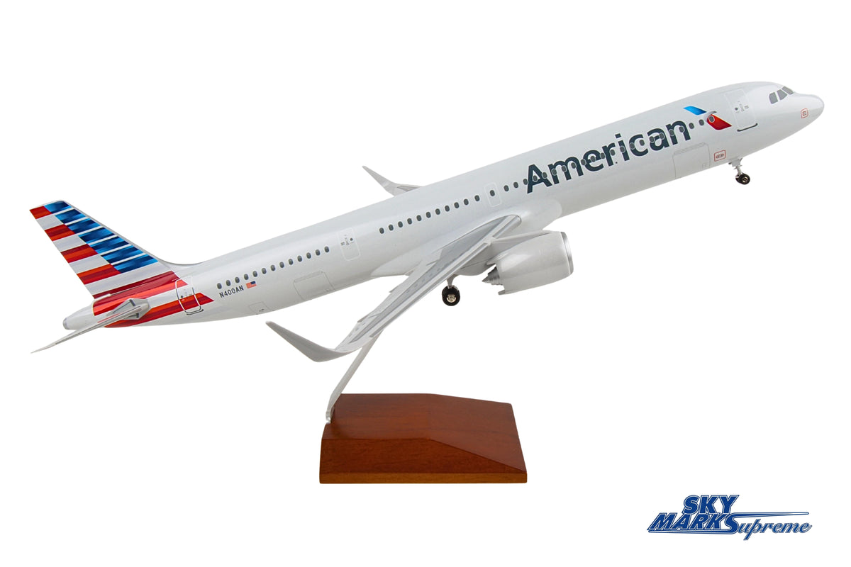 SkyMarks Elite SKR8422 1:100 American Airlines Airbus A321neo