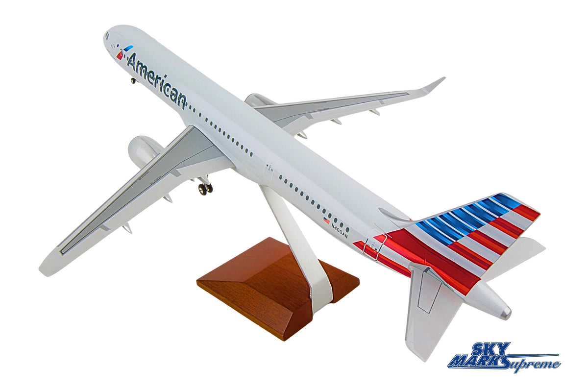 SkyMarks Elite SKR8422 1:100 American Airlines Airbus A321neo