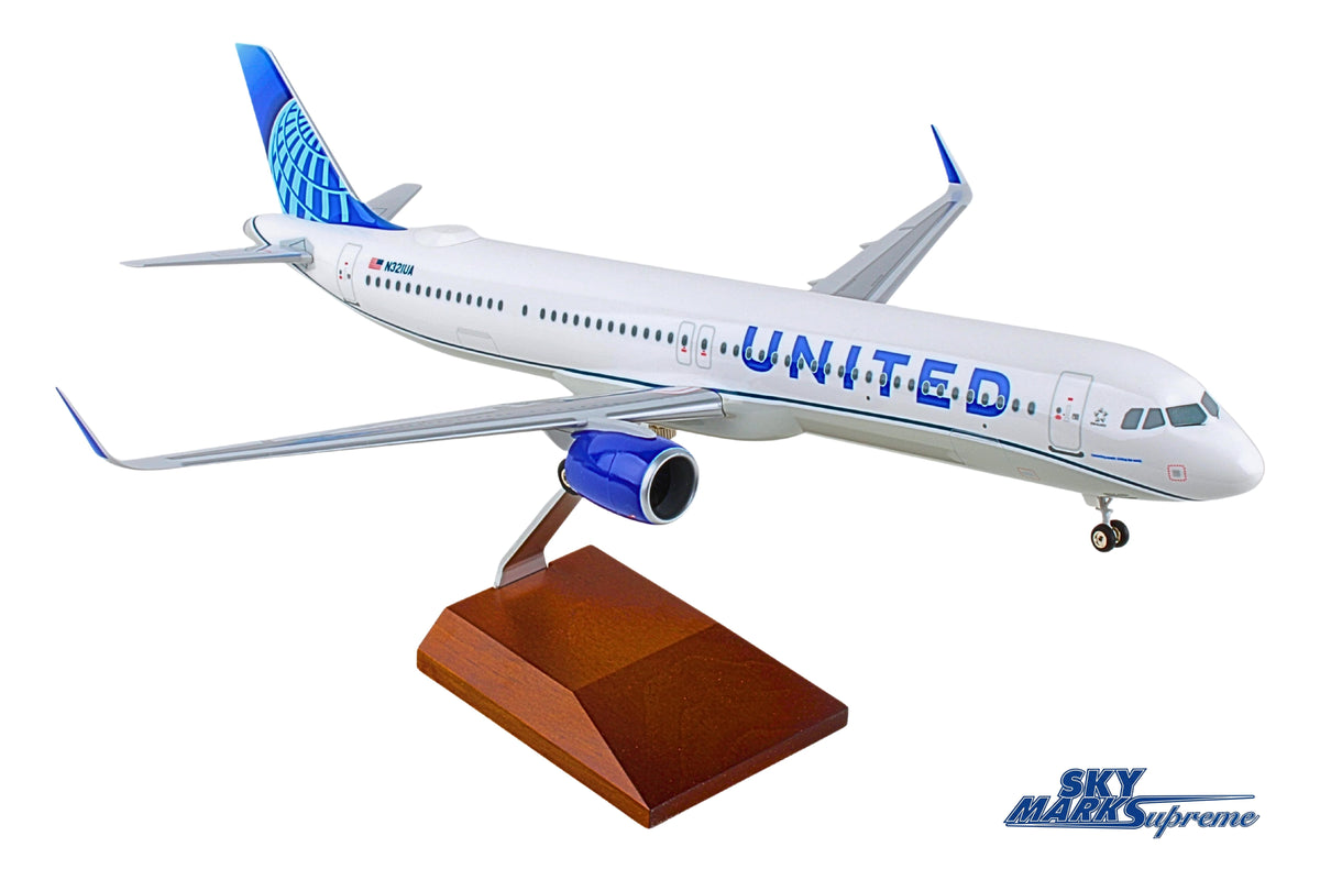 SkyMarks Elite SKR8430 1:100 United Airlines Airbus A321neo