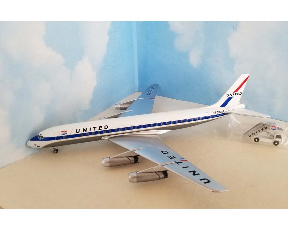Aero Classics AC219469 1:200 United Airlines DC - 8 - 12 N8002U